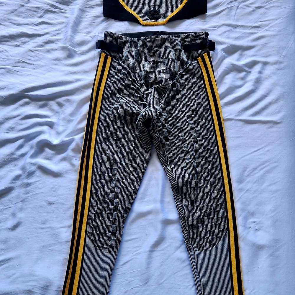 Adidas Original stylish set